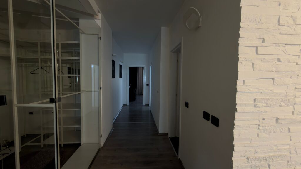 Apartament 2+1 per qira, Komuna e Parisit