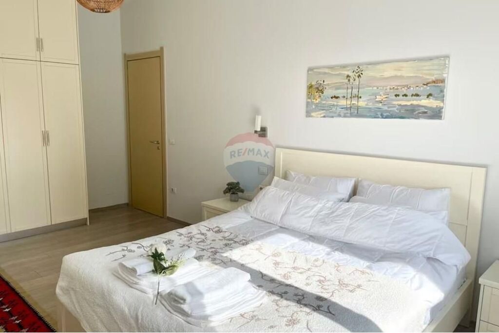 Apartment 3+1+2 for sale at Panoram Complex