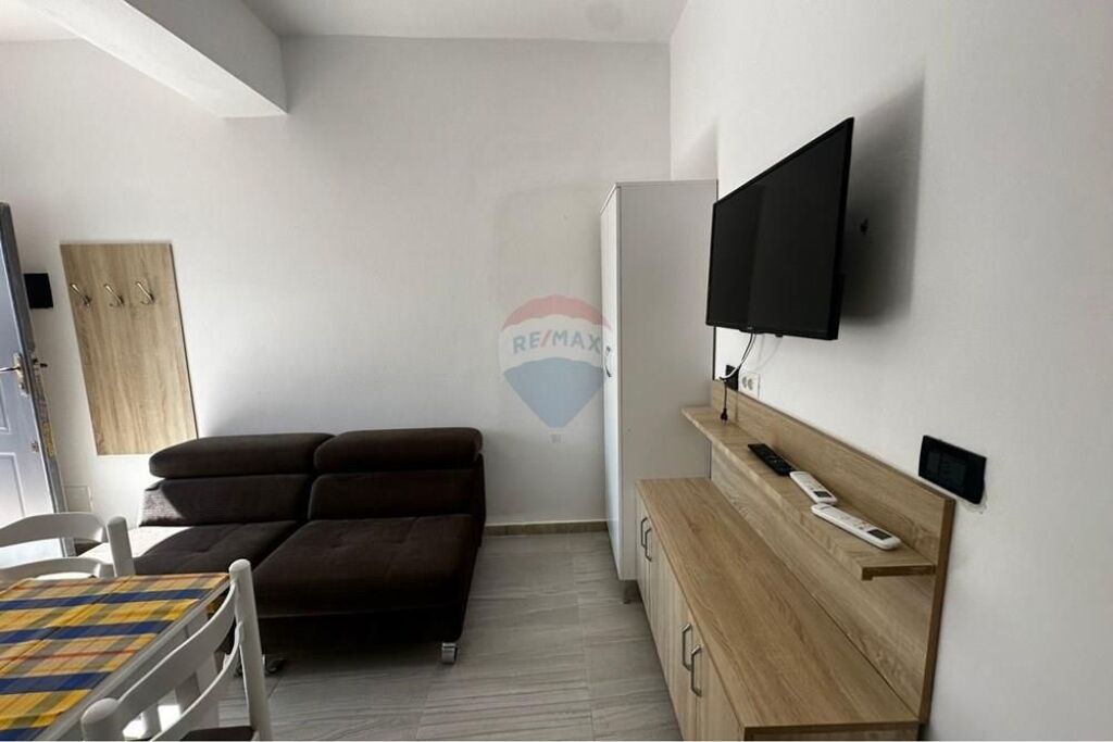 Apartment 1+1 for sale/rent Çole e Re, Vlorë