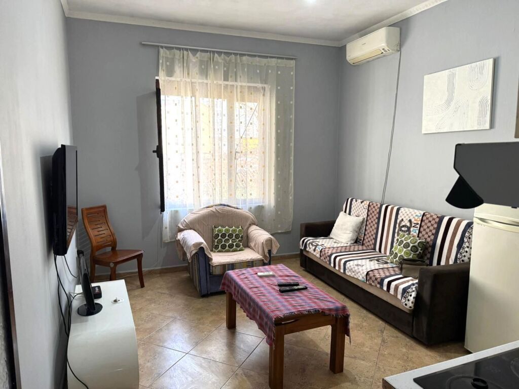 🏡 For Rent Entrance 1+1 in , Don Bosko