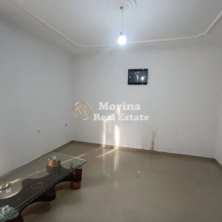 Qera | Shtëpi private 2 + 1 | Astir | 400 €/muaj