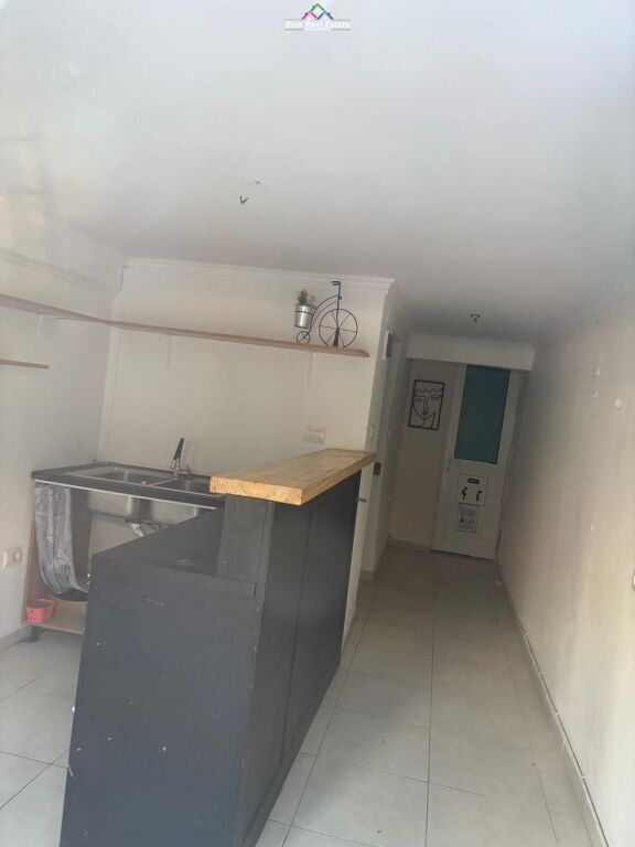 Shop For Rent Near Former Exhibition ( ID BD21808) Tirane