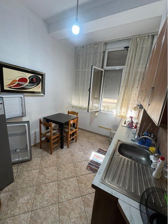 Apartament 1+1 Me Qira në Lagjen nr.16, Durrës - 250€ | 50 m²