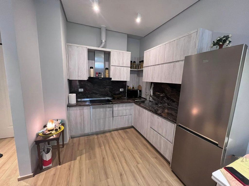 Jepet me qira apartament 1+1 – Kompleksi Delijorgji