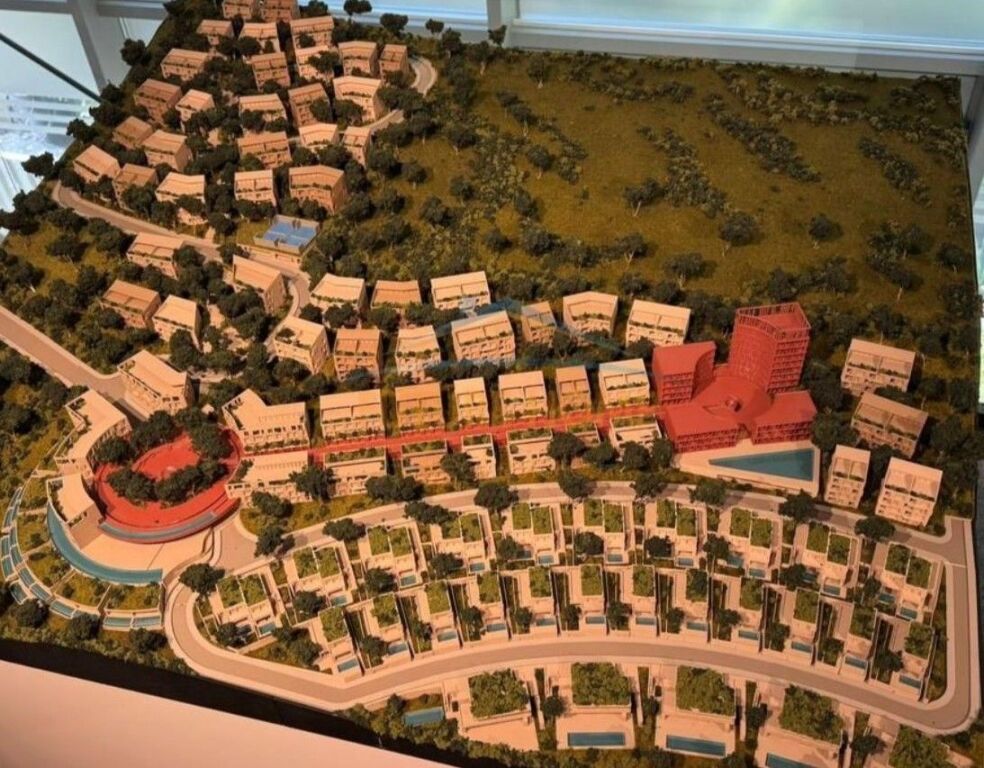 SUN PALASE APARTAMENT NË SHITJE  1+1