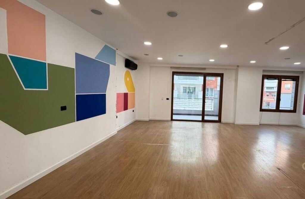 OFFICE FOR RENT OPEN SPACE AT HILTON, NEAR DELIJORGJI!