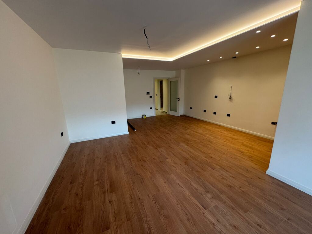 Apartment 2+1+2+storage in Astir