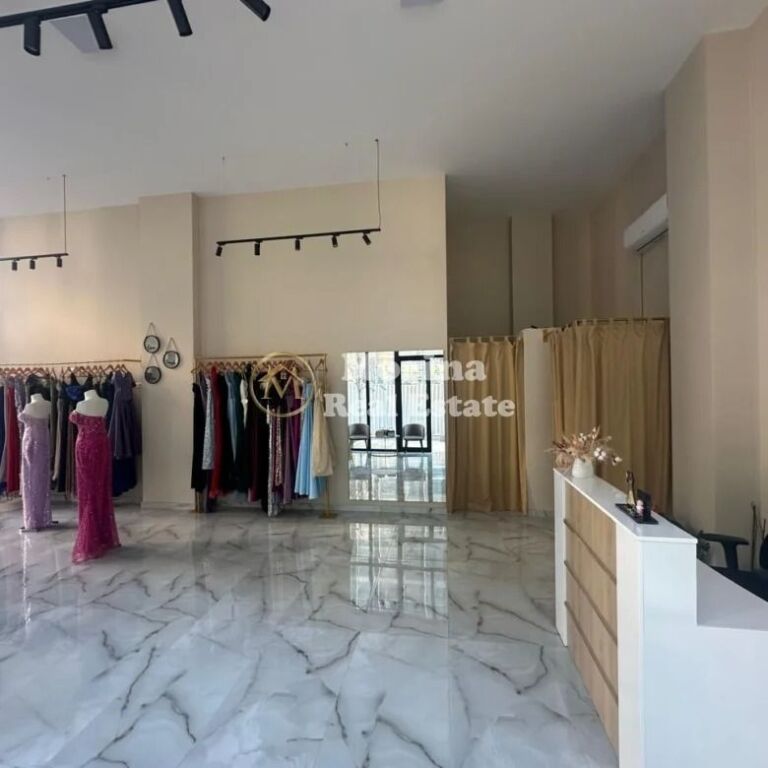 Rent | Business Premises | Former Aviation Field | 700 €/month