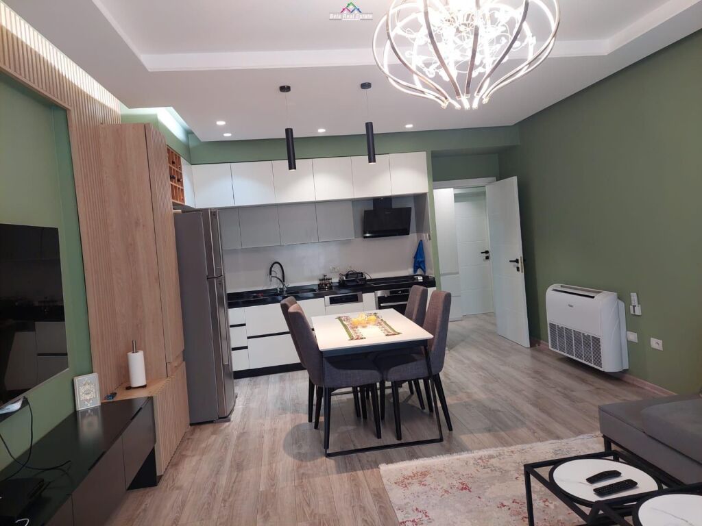 Appartamento In Affitto 3+1+2 A Selvia (ID B230147) Tirana.