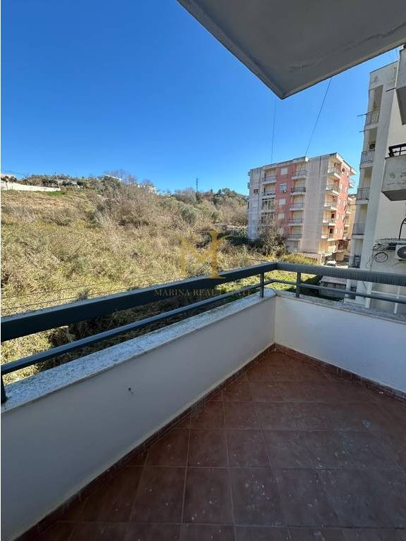 SHITET APARTAMENT 1+1 TEK SHKEMBI KAVAJES