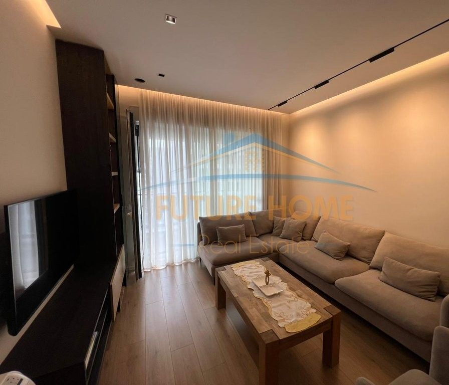 For sale, Apartment 2+1+2+2 Parking Spaces, Magnet Complex