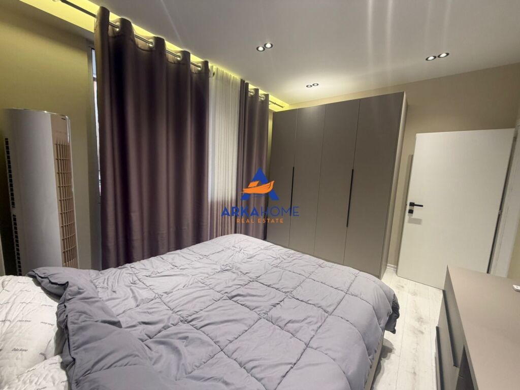 VENDESI APPARTAMENTO 1+1+BALCONE "VICINO BOHEM ASTIR" 12000000 LEKE