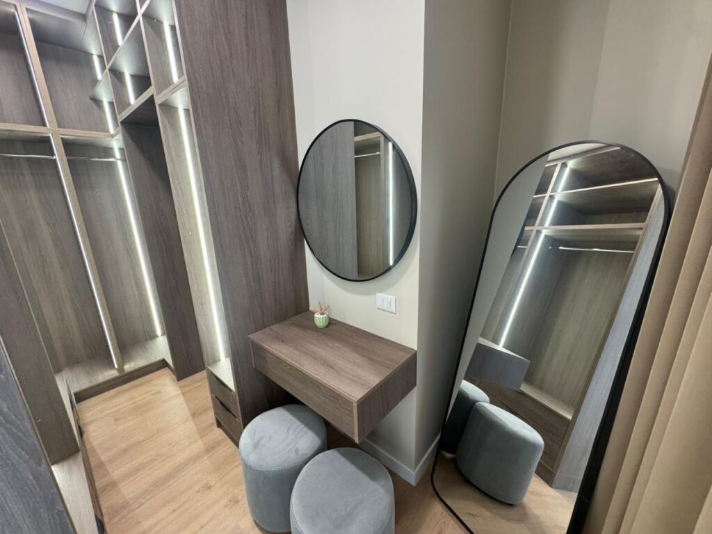 Luxury Villas - Dry Lake - Green Valley