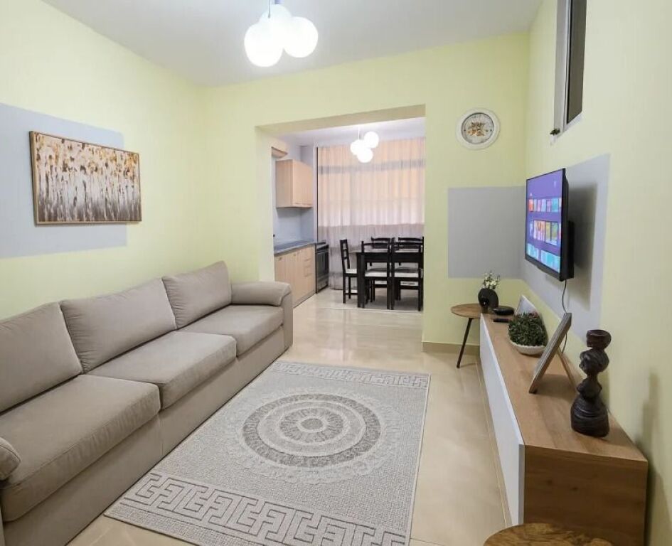 Qera | Apartament 2 + 1 | 15 Katëshi | 640 €/muaj