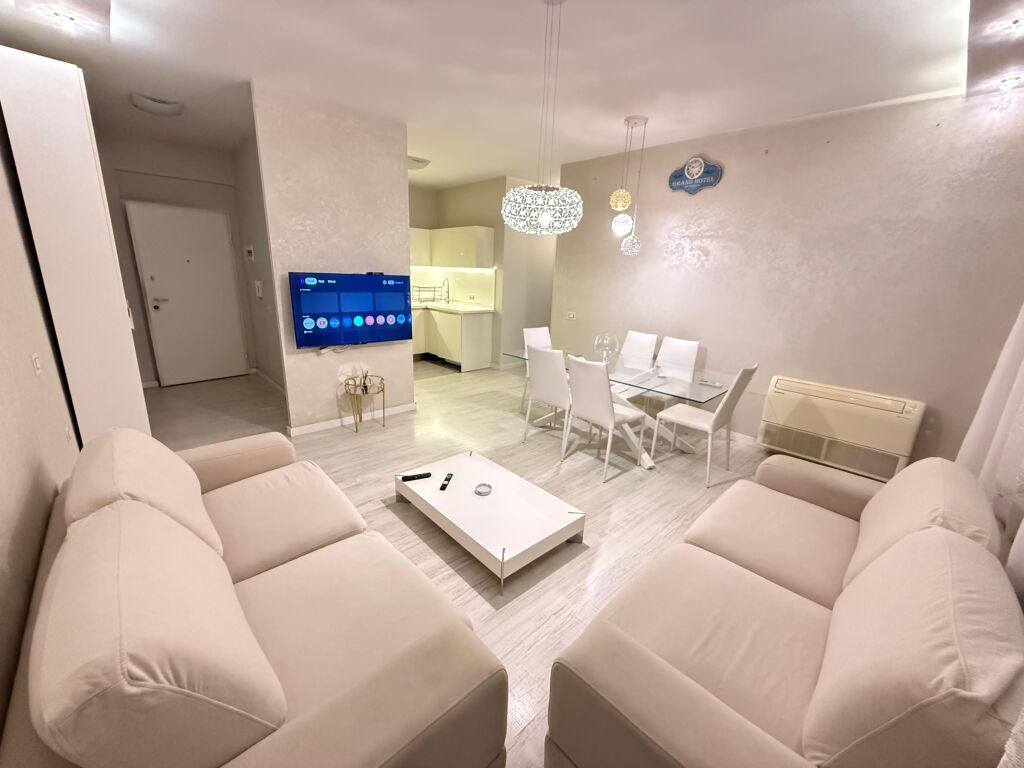 📣Apartment for rent 2+1+2 bathrooms  📍Address: Dry Lake, Fz Complex✨💰 Price:700€/month