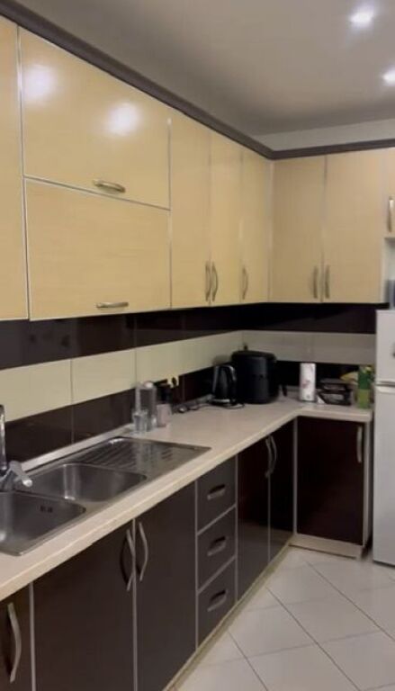 Appartamento 1+1 ad Astir Vicino al mercato con 400€