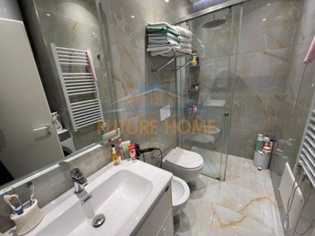 Shitet, Apartament 2+1+2+2 Poste Parkimi, Kompleksi Magnet