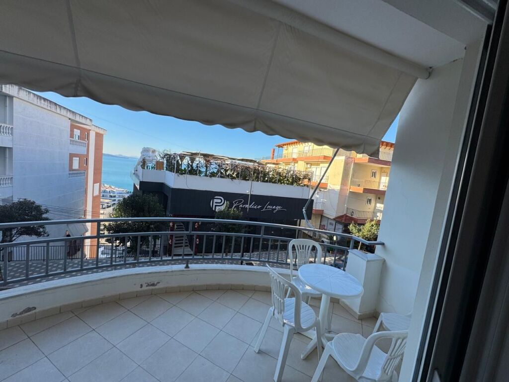 Apartament 1+1 në Sarandë, 55 m², pamje nga deti, gati për banim