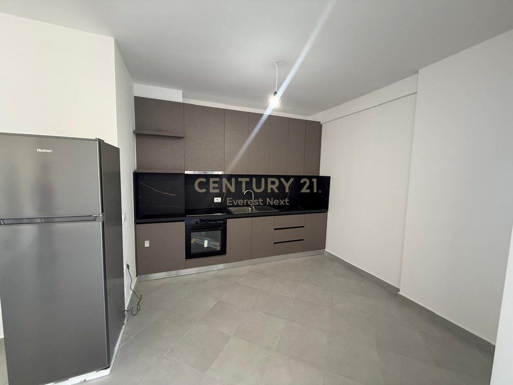 FOR RENT: Apartment 2+1 (New Construction 2025) – Dibrës Street