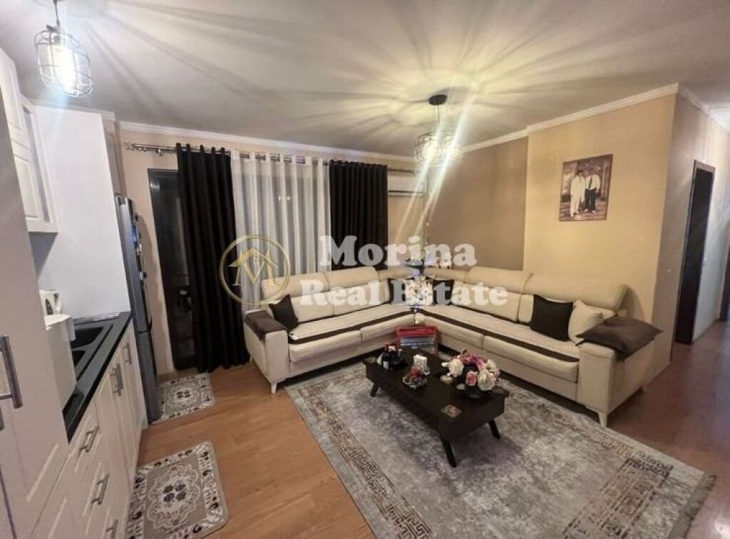 Qera, Apartament 2+1, Fusha Aviacionit, 700 euro/muaj
