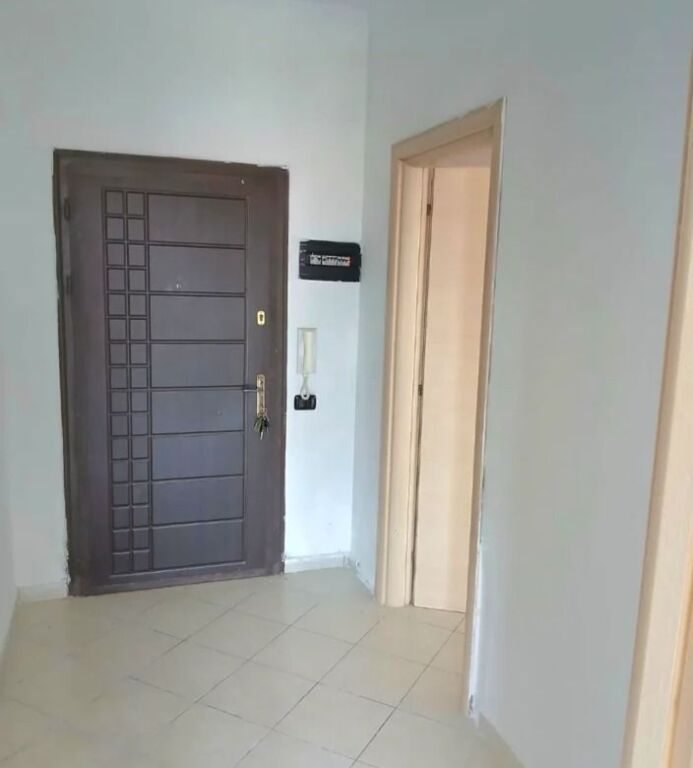 Shitje | Apartament 1 + 1 | Pallatet Cabej | 110000 €