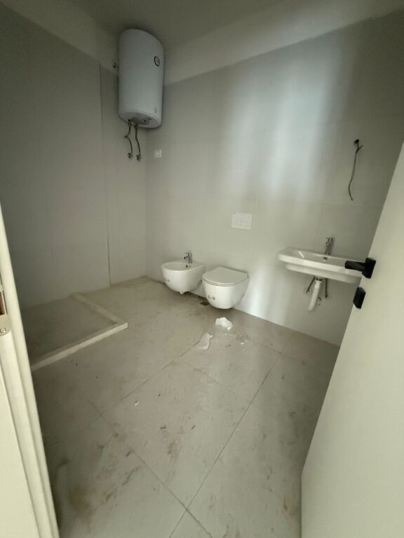 Porcelan Appartamento 2+1+2 In Vendita