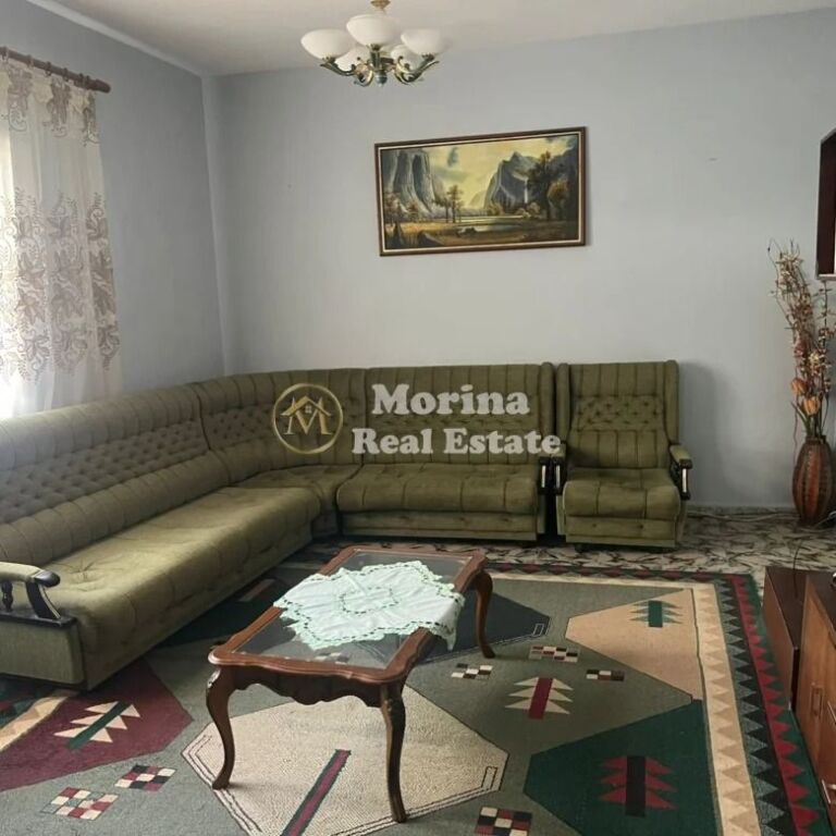 Affitto | Casa privata 3 + 1 | Fresku | 550 €/mese
