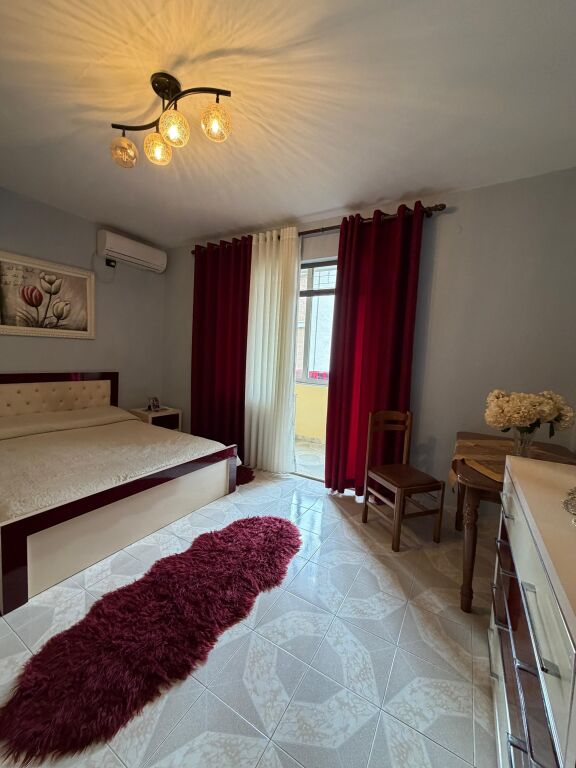 Appartamento 3+1+2 bagni in vendita in Via Durazzo