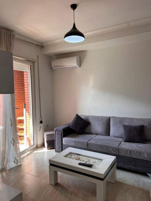 Apartament me qera - Green City , Astir