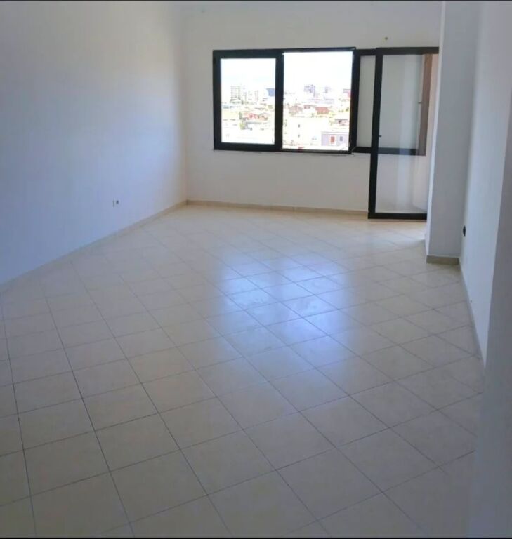 Shitje | Apartament 1 + 1 | Pallatet Cabej | 110000 €