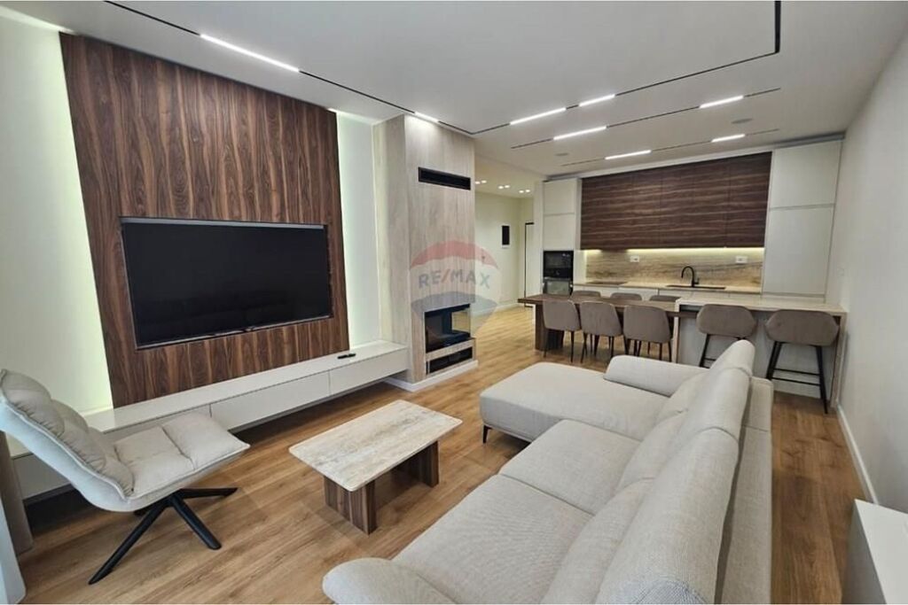 Apartment - For Rent - Dry Lake, Tirana