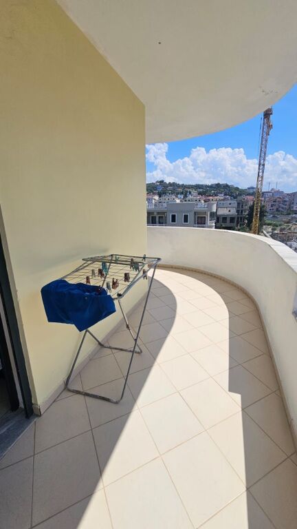 1+1 62m2 in Golem 74,400 Euro