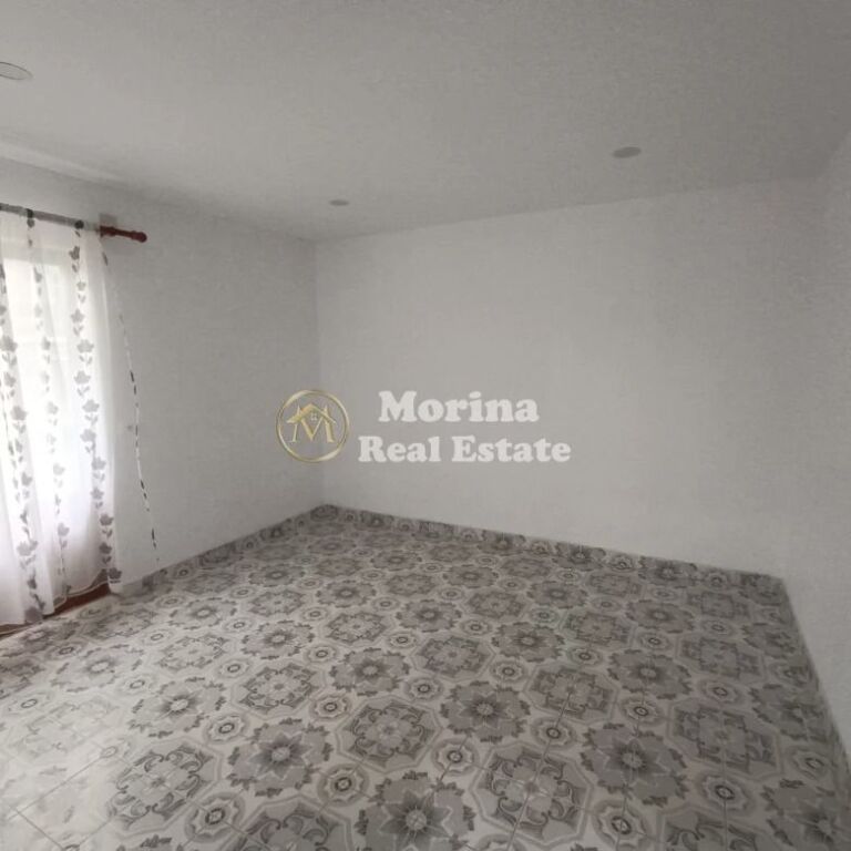 Qera | Shtëpi private 2 + 1 | Astir| 400 €/muaj