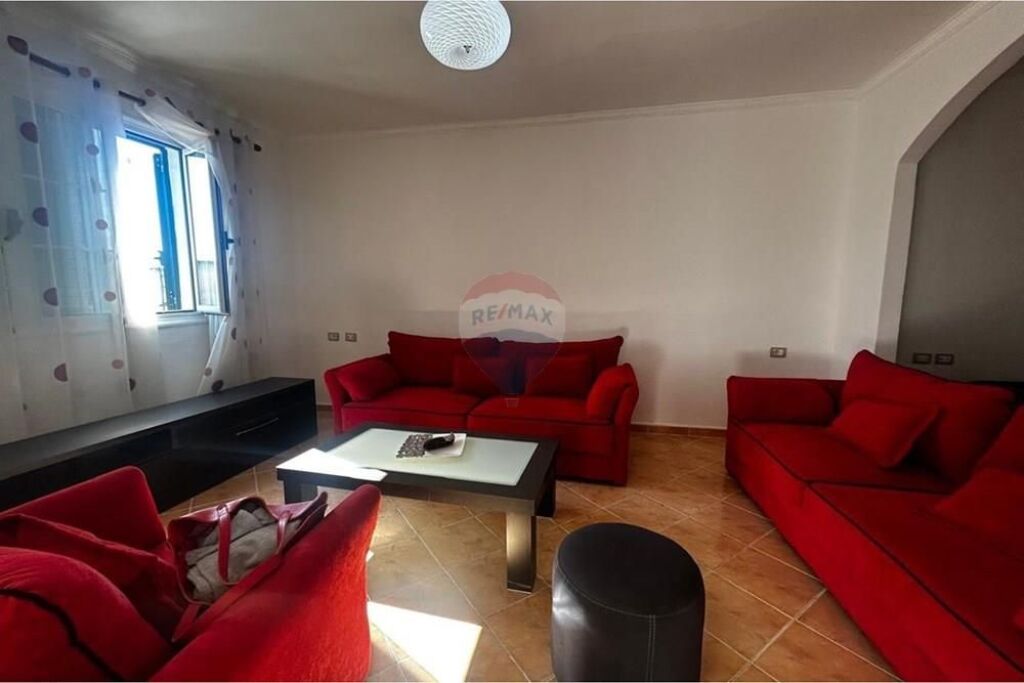 🏠 Apartament 2+1+2 për Shitje – Rruga Zaho Koka, Vlorë