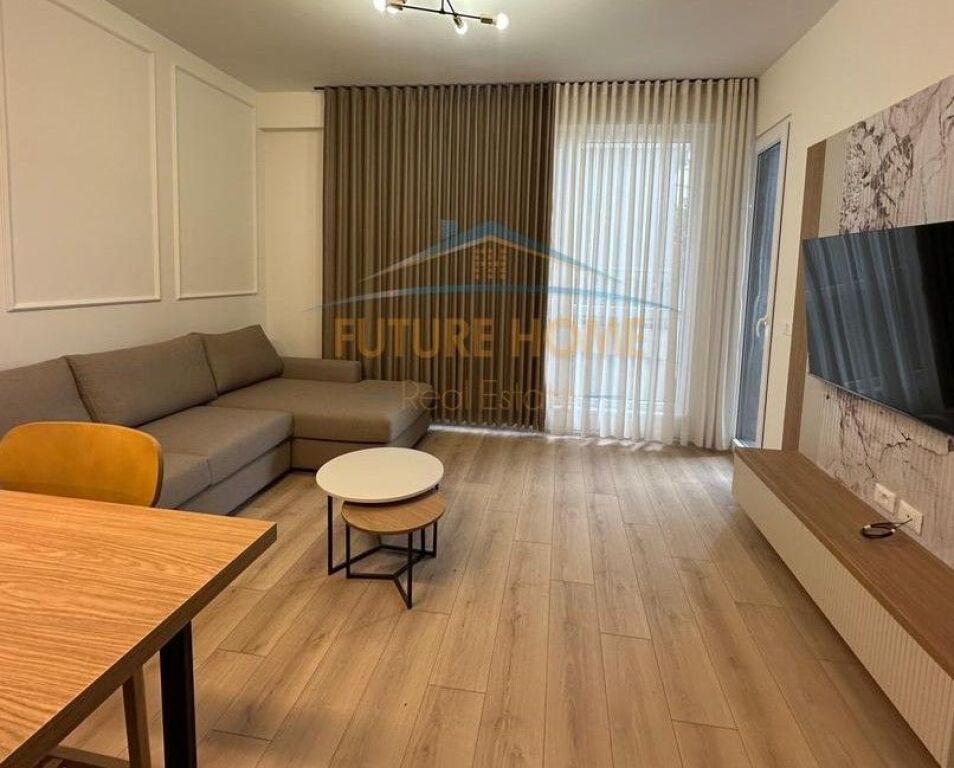 Rent, Apartment 1+1, Komuna Parisit, Tirane.