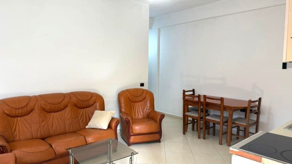 📌 Entrance 1+1 for Rent in Jordan Misja very Close to the Train