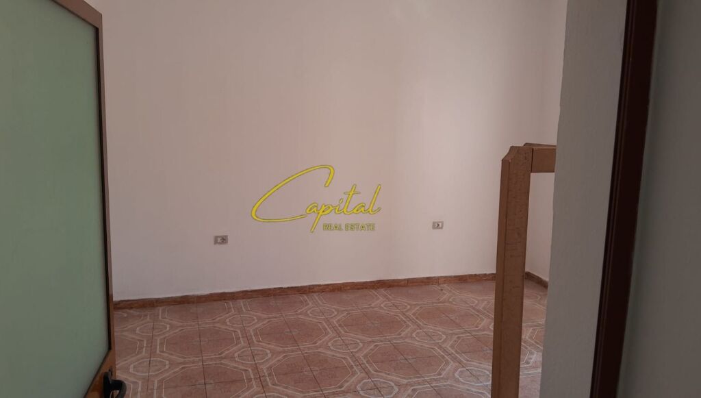 SHTEPI PRIVATE ME QIRA 180 M2 ASTIR 80.000 LEKE