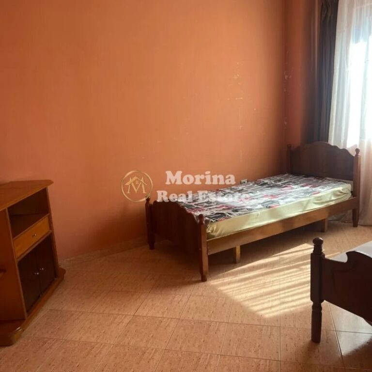 Affitto | Casa privata 3 + 1 | Fresku | 550 €/mese