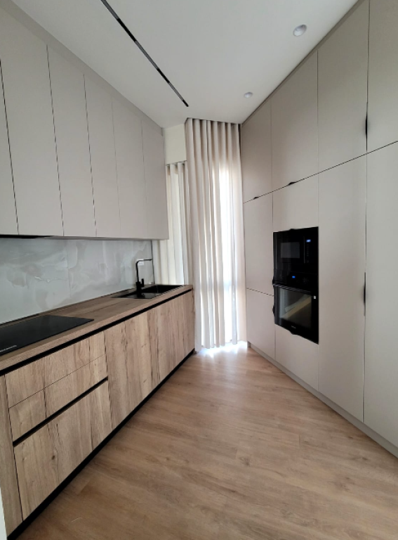 🏡 Jepet me Qira Vilë – Green Valley Residence, Liqeni i Thatë📍