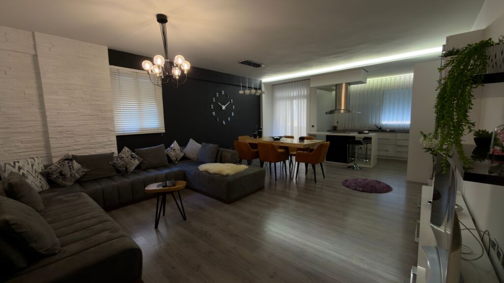 Apartament 2+1 per qira, Komuna e Parisit