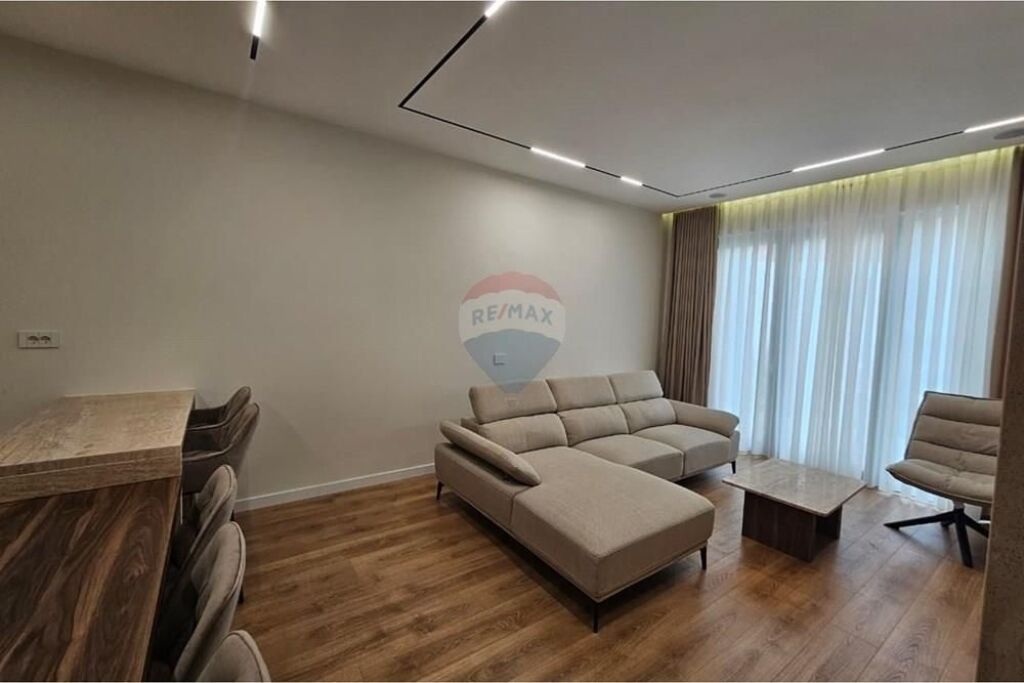 Apartment - For Rent - Dry Lake, Tirana