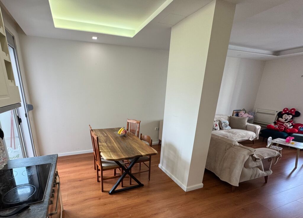 Apartment 2+1+2 for rent