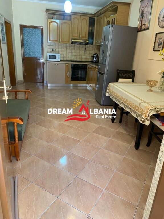 Private House for sale on “Jordan Misja” Street near the Train tracks in Tirana (ID 4141041)