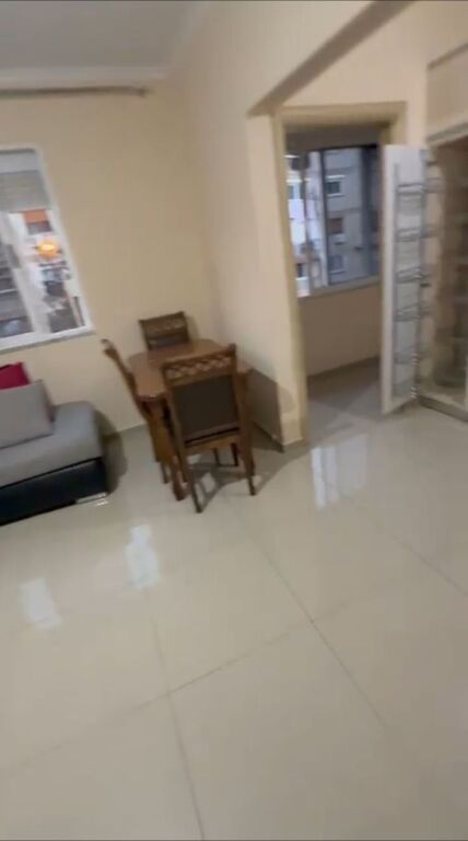 Apartament me qera 1+1