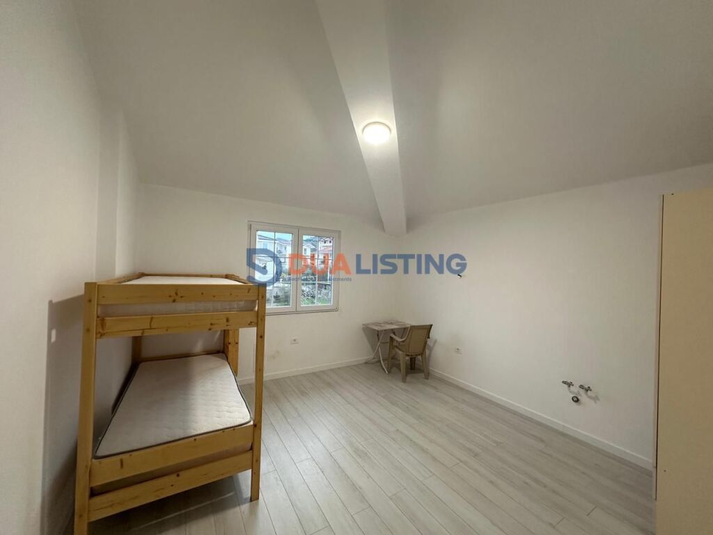 Private 3-Storey Villa for Rent, Mjull Bathore (near Akacia)
