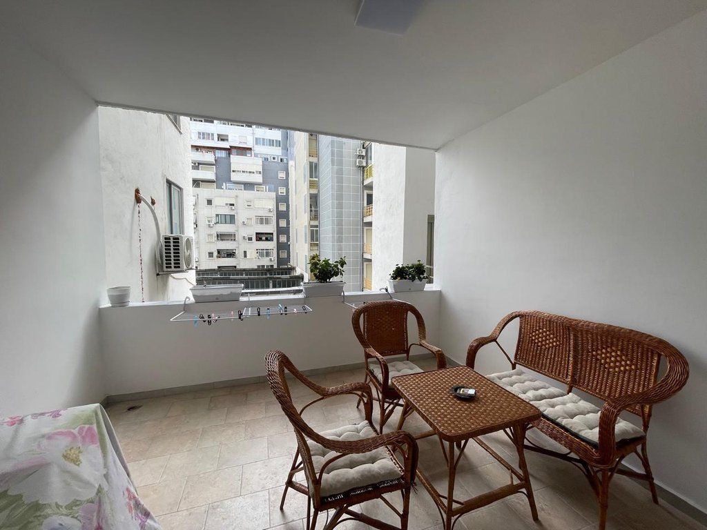 APARTAMENT I TIPOLOGJISE 2+1 PER QIRA -QENDRA DURRES!
