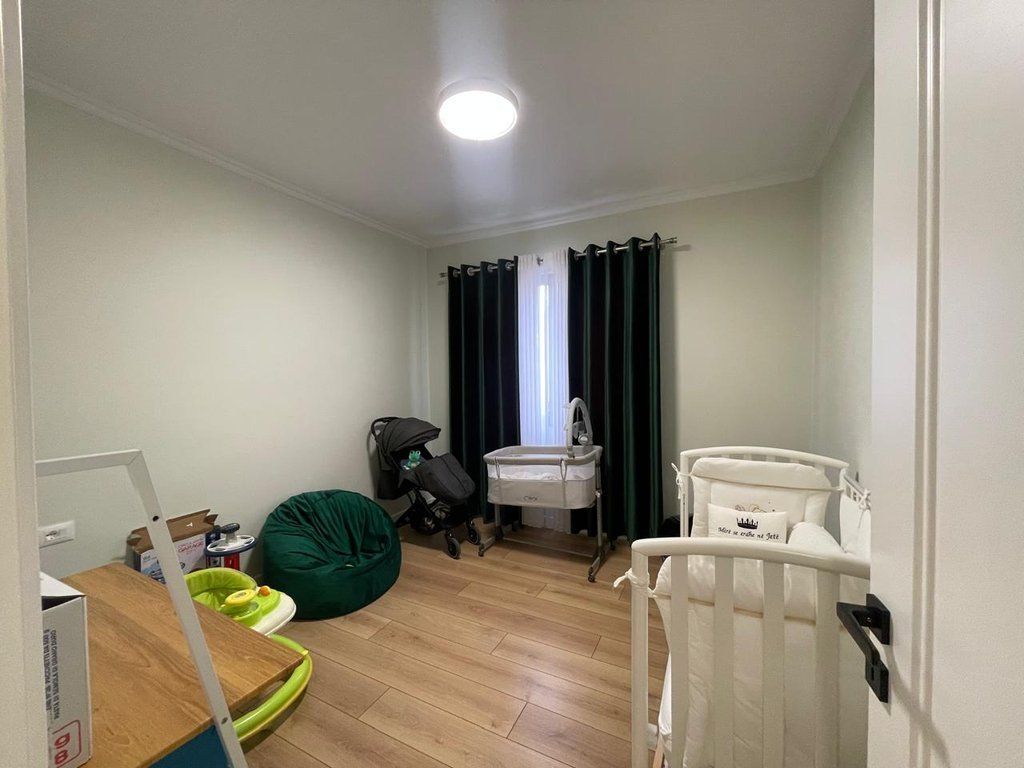 APARTAMENT I TIPOLOGJISE 2+1 PER QIRA -QENDRA DURRES!
