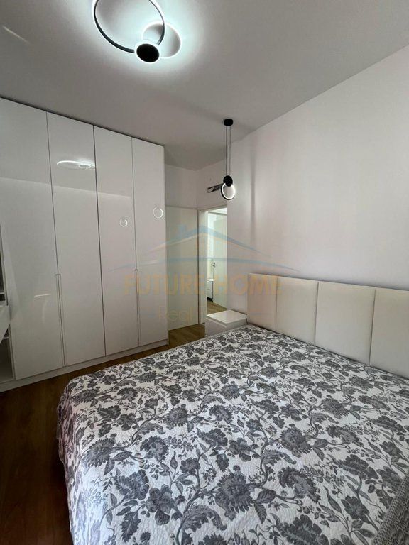 Rent, Apartment 2+1+Parking Space, Kadiu Complex, Tirana.