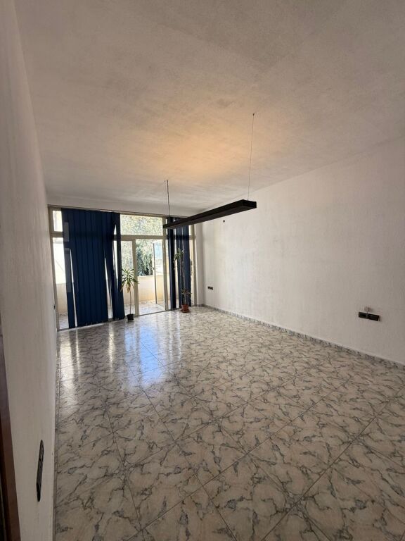 Jepet me Qera per Zyra