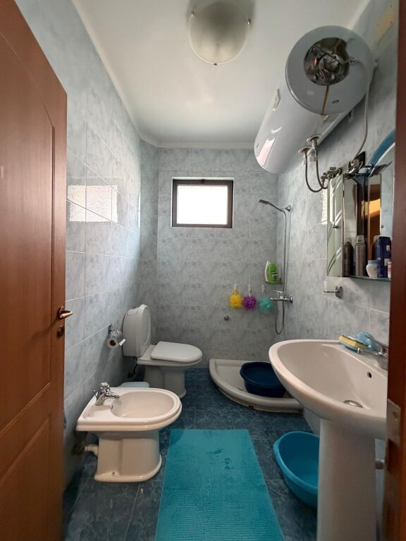 Appartamento 3+1+2 bagni in vendita in Via Durazzo